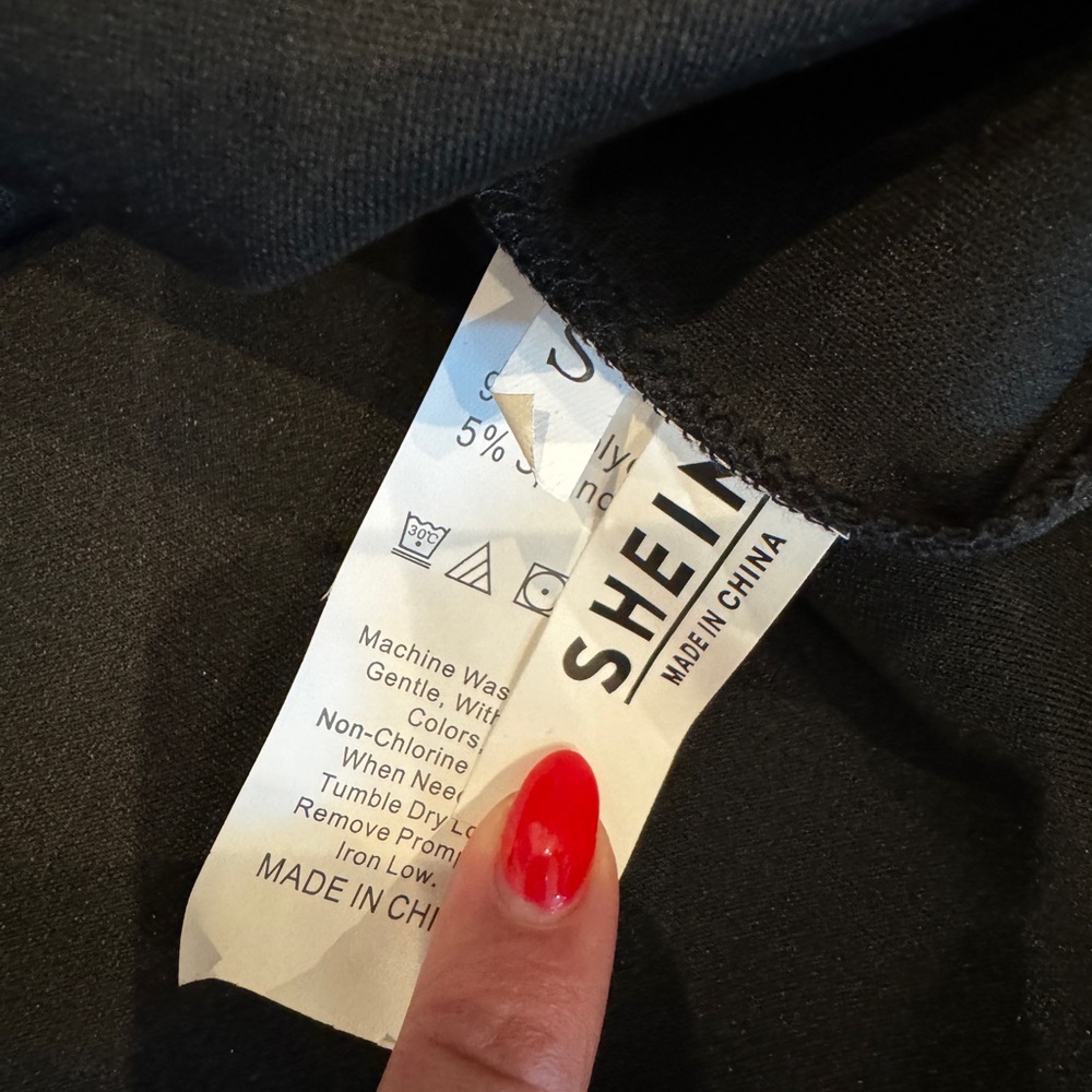 Shein dress - Picture 2 of 3
